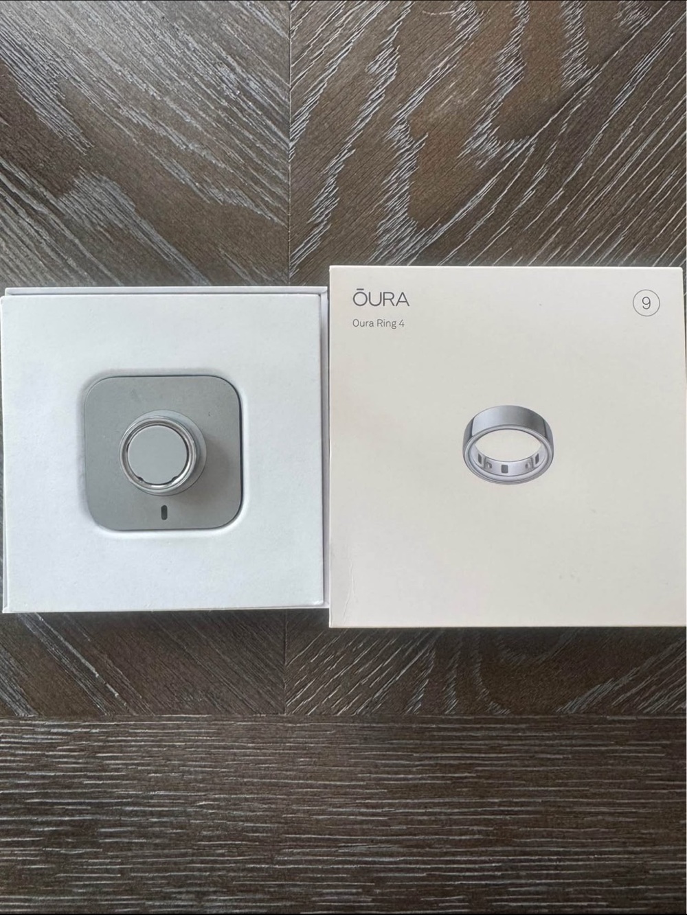 Oura Ring 4 Smart Ring - Silver